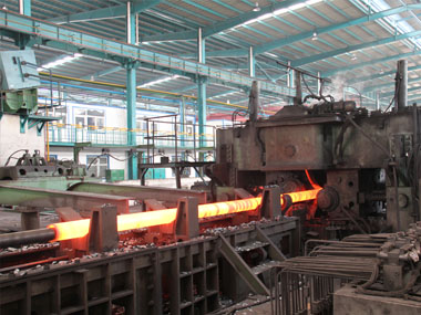 丽江无缝钢管厂家生产线